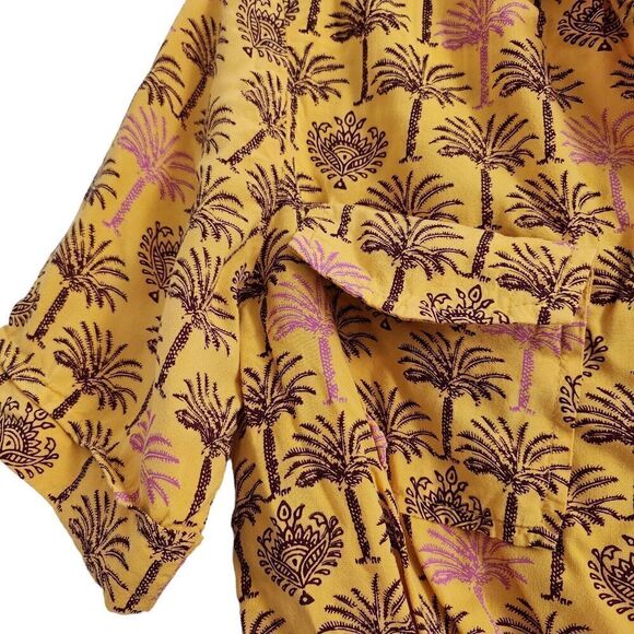 Urban Outfitters Crop Top Small Yellow Palm Tree Tie‎ Front Button-Up Blouse UO - Picture 3 of 9